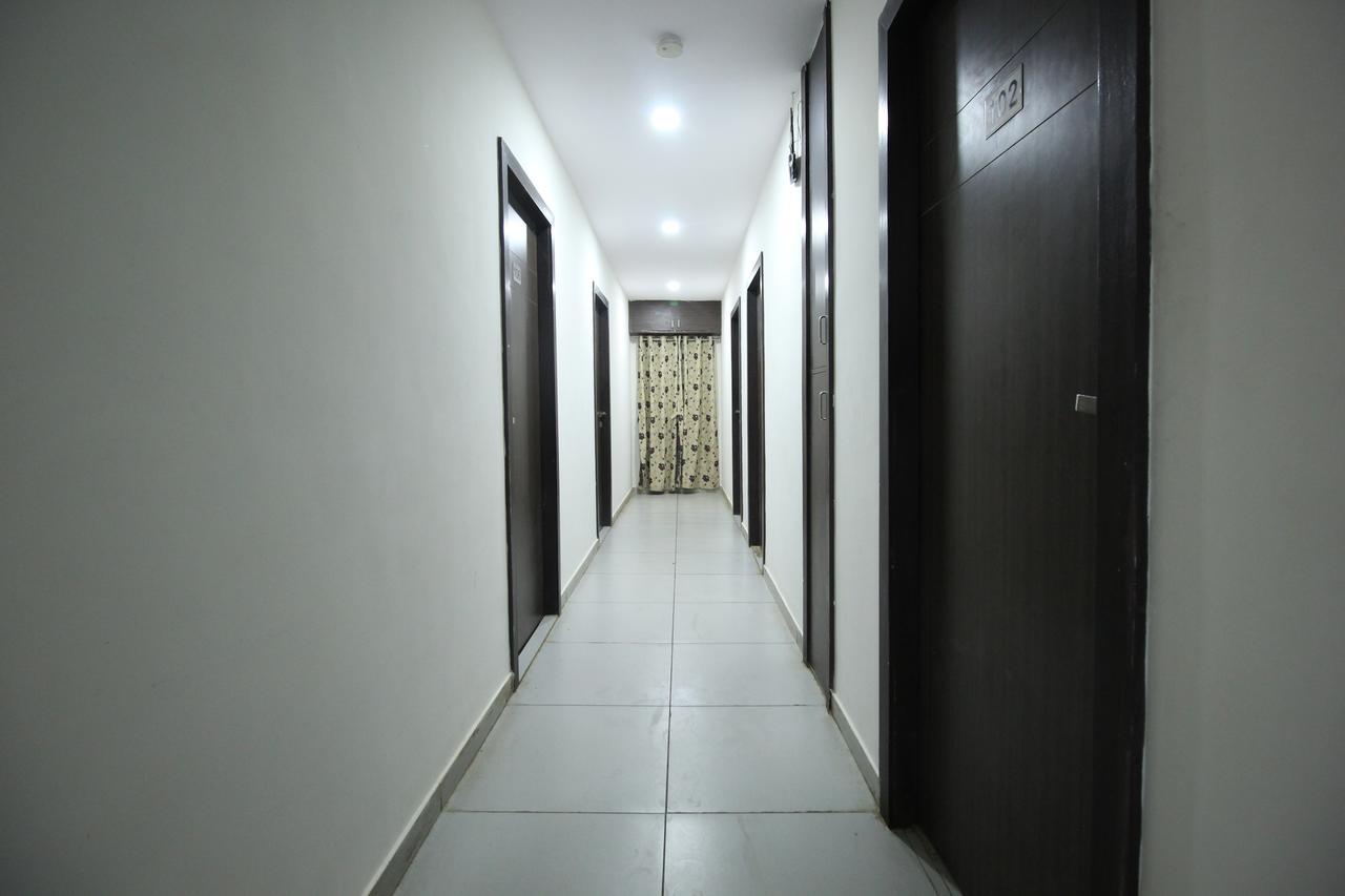 New Rajdhani Hotel 바도다라 외부 사진