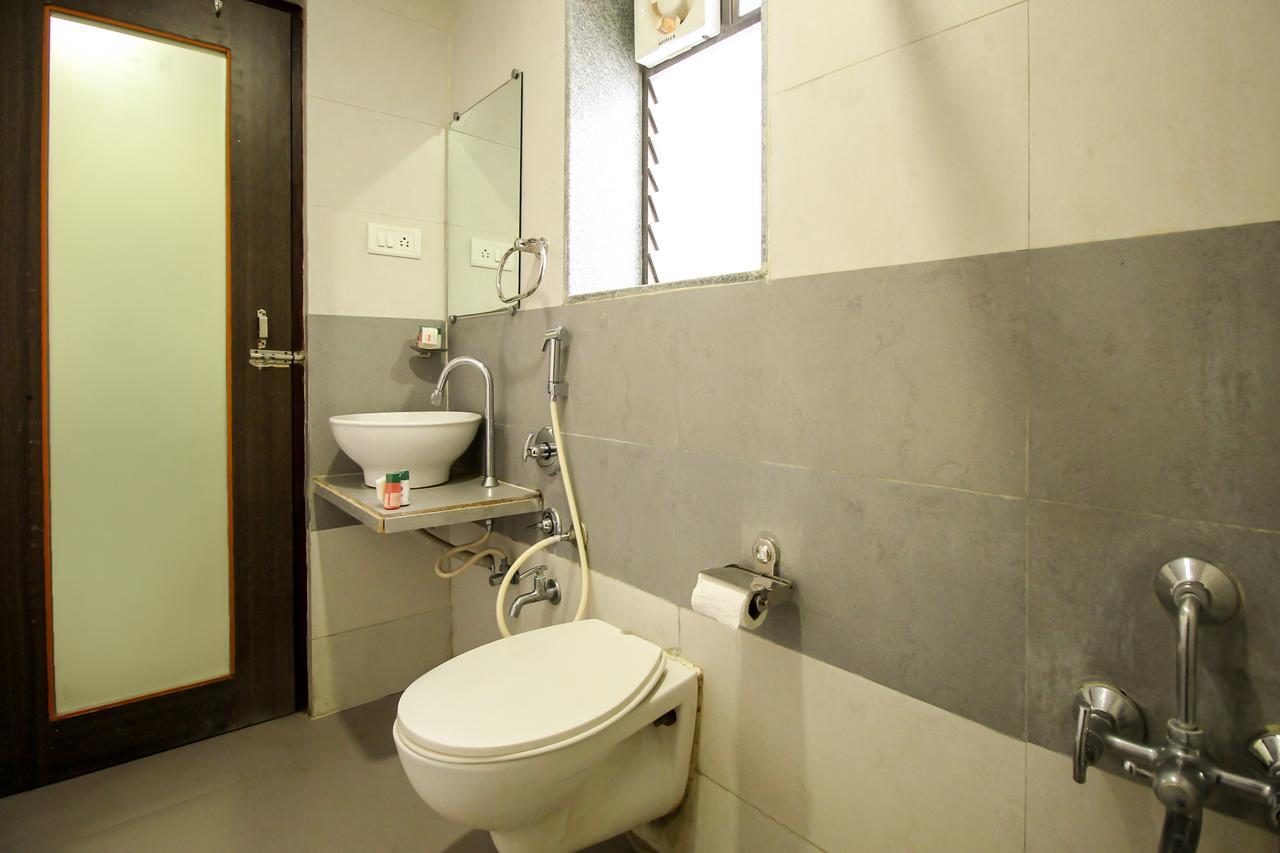 New Rajdhani Hotel 바도다라 외부 사진